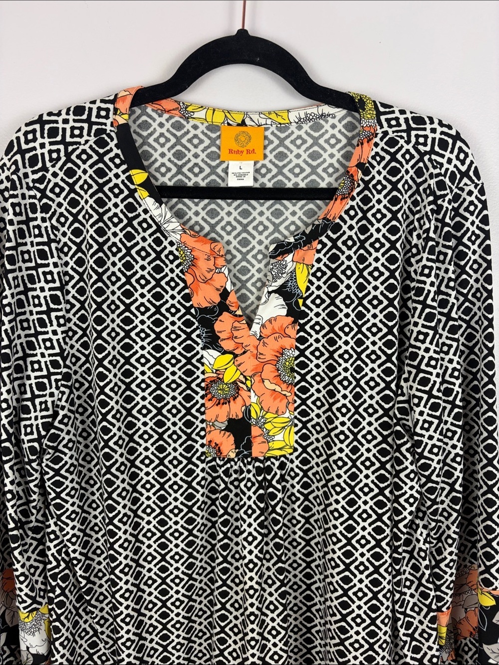 Ruby Rd. Mixed Print Blouse Floral Geometric Top Size Large - Picture 3 of 11